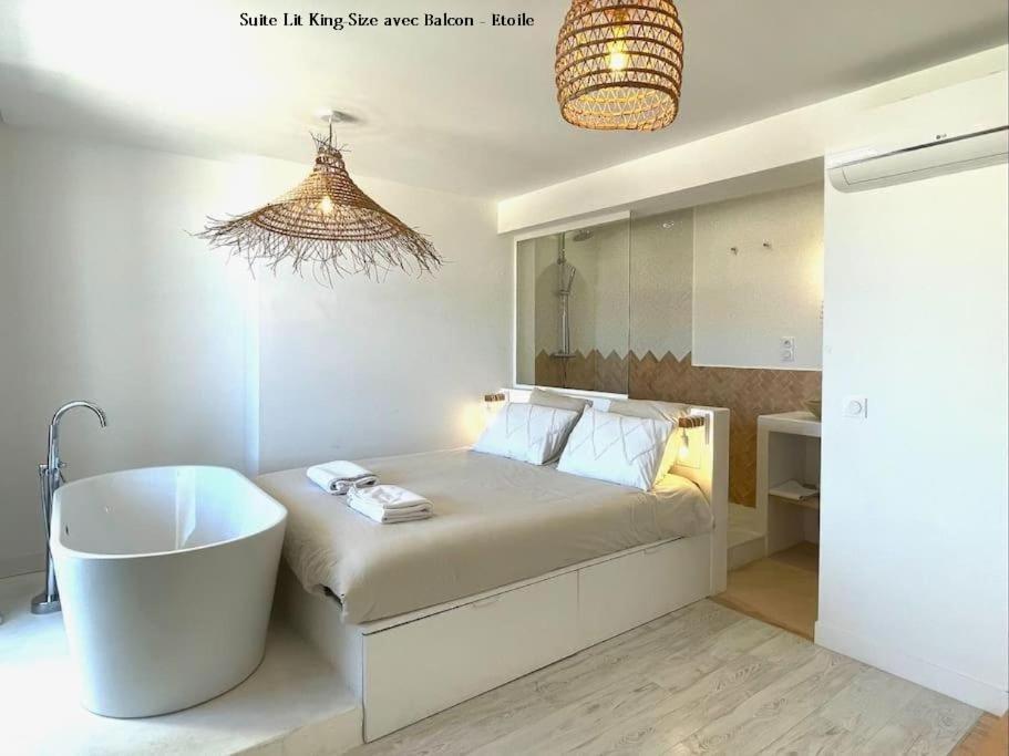 Lafrenchcasa Clandestina Apartment Marseille Bagian luar foto