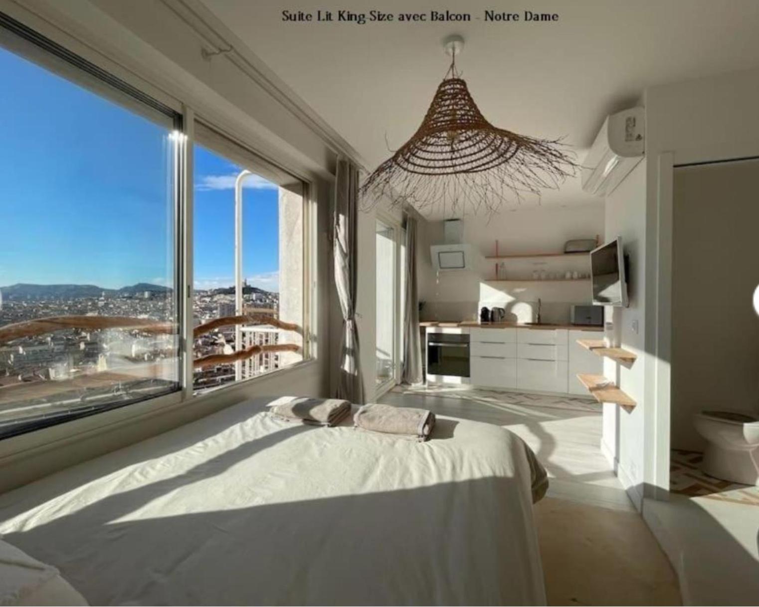 Lafrenchcasa Clandestina Apartment Marseille Bagian luar foto