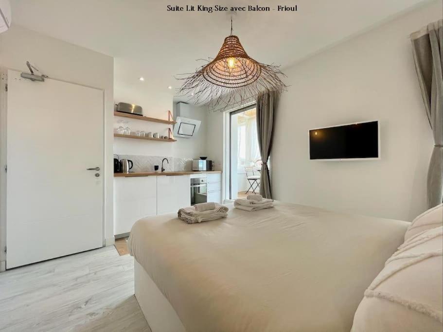Lafrenchcasa Clandestina Apartment Marseille Bagian luar foto