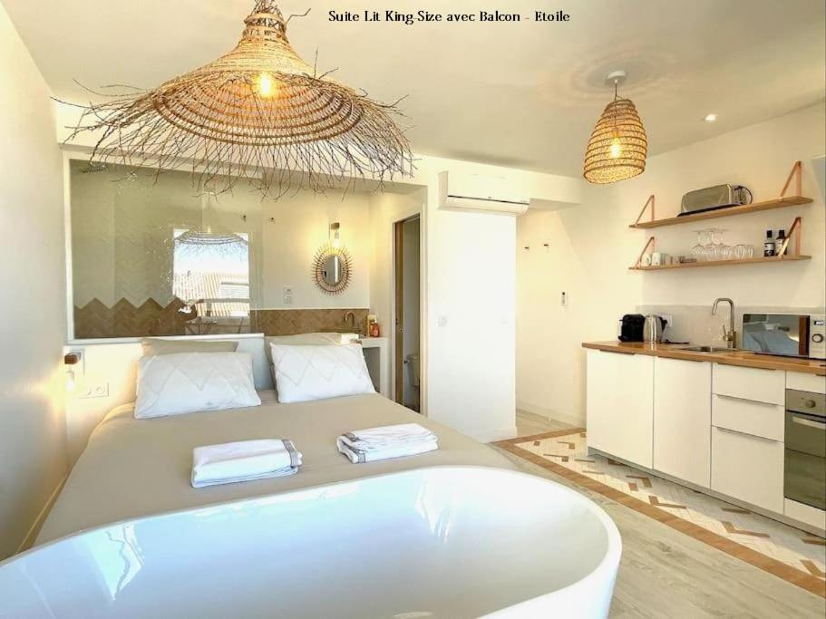 Lafrenchcasa Clandestina Apartment Marseille Bagian luar foto