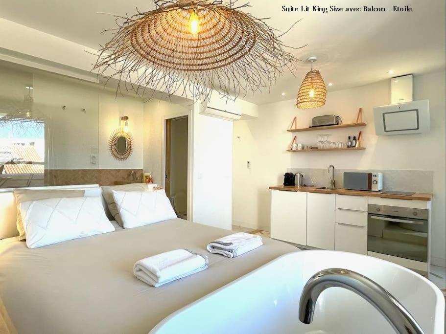 Lafrenchcasa Clandestina Apartment Marseille Bagian luar foto